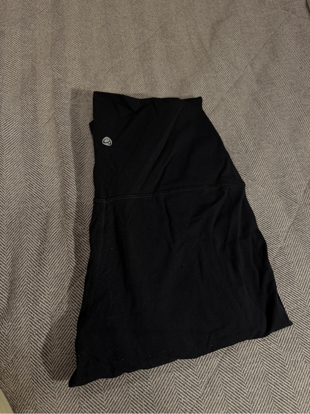 Black High-Waist Athletic Skirt with Built-In Shorts